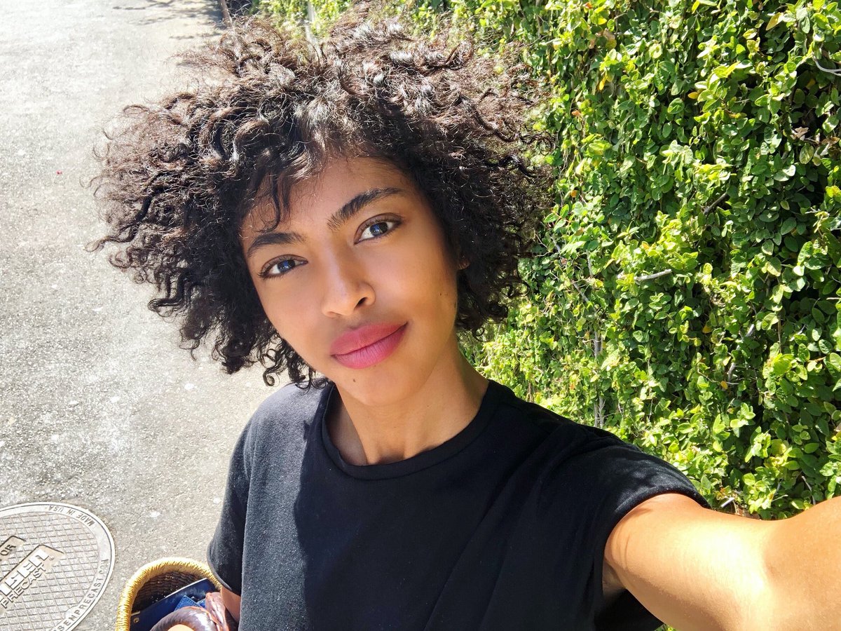 Selfie Jessi M?Bengue naked (53 images), Topless Selfie Jessi M?Bengue naked (63 photos), Is a cute