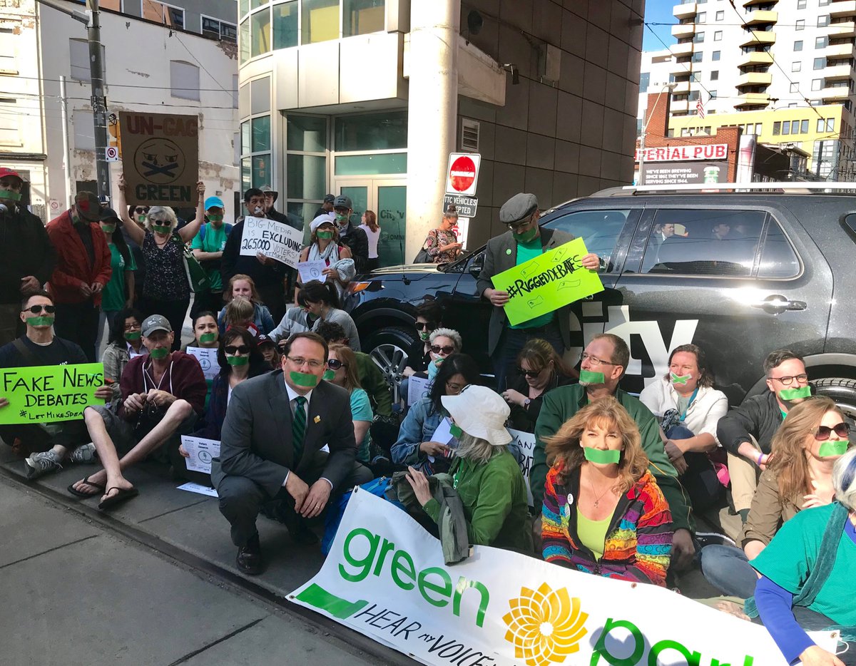 OntarioGreens's tweet photo. About to take off the green tape and go live with the answers you won’t be hearing at tonight’s @citynews unfair debate. @MikeSchreiner #onpoli #cityvote #MikeAtTheMic https://t.co/g92GayHqsw