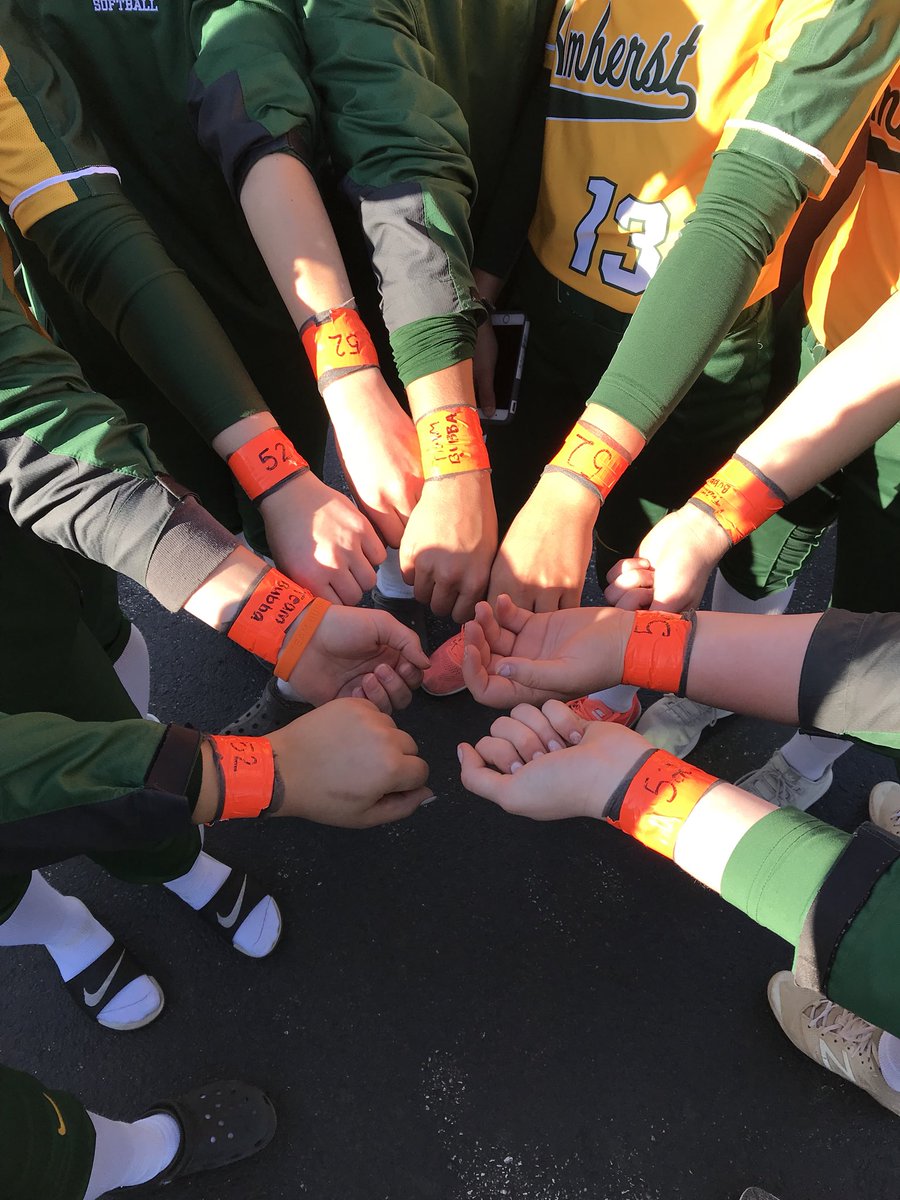 SteeleSoftball's tweet photo. Big win by the Comets for #TeamBubba @EngleMrs 
Comets defeated Westlake 23-0! https://t.co/2MxHhA81p6