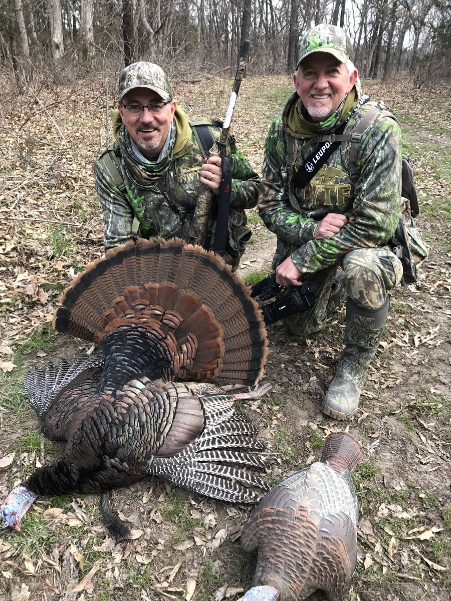 DruryOutdoors's tweet image. A morning I won’t ever forget!!!! Doubling with big bro + Butski calling = Life made! Seriously. Can’t remember the last time we doubled. Crazy to think how many memories the wild turkey has given us 🙌🏻