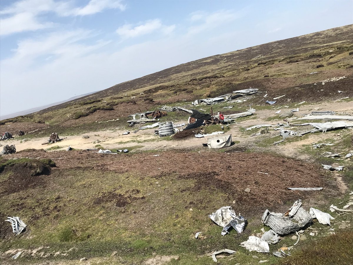 WaterhouseBev's tweet photo. Finally found the B29 wreckage on Bleaklow, first trip abandoned due to poor visibility #peakdistrictaircrashes #impressive https://t.co/5OcOHERguA
