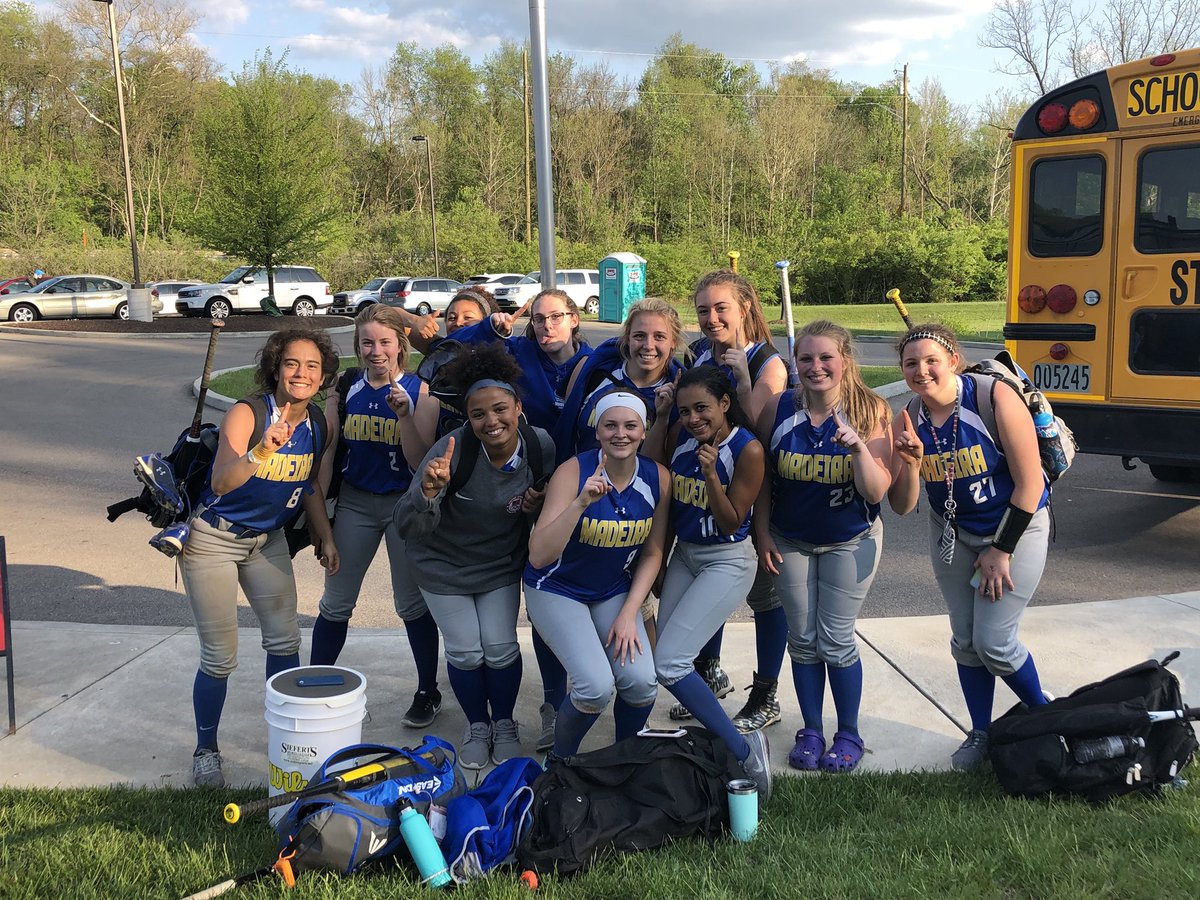 KenjiMatsudo's tweet photo. Zons win! Zons win! Zons win! 6-3 over Seven Hills in first round tourney action! #MadeiraStrong https://t.co/9rz8tJgAUJ