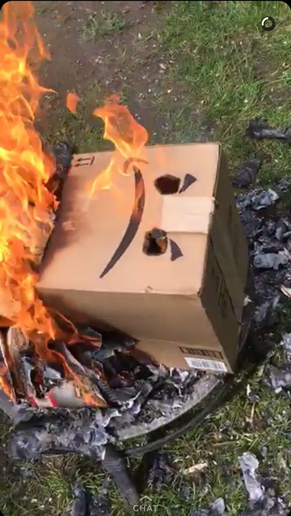 grimy_garret's tweet photo. RIP to a legend :(
#AmazonGrime
#GoneTooSoon
#EDMWillNeverBeTheSame https://t.co/X1pETGCDzf