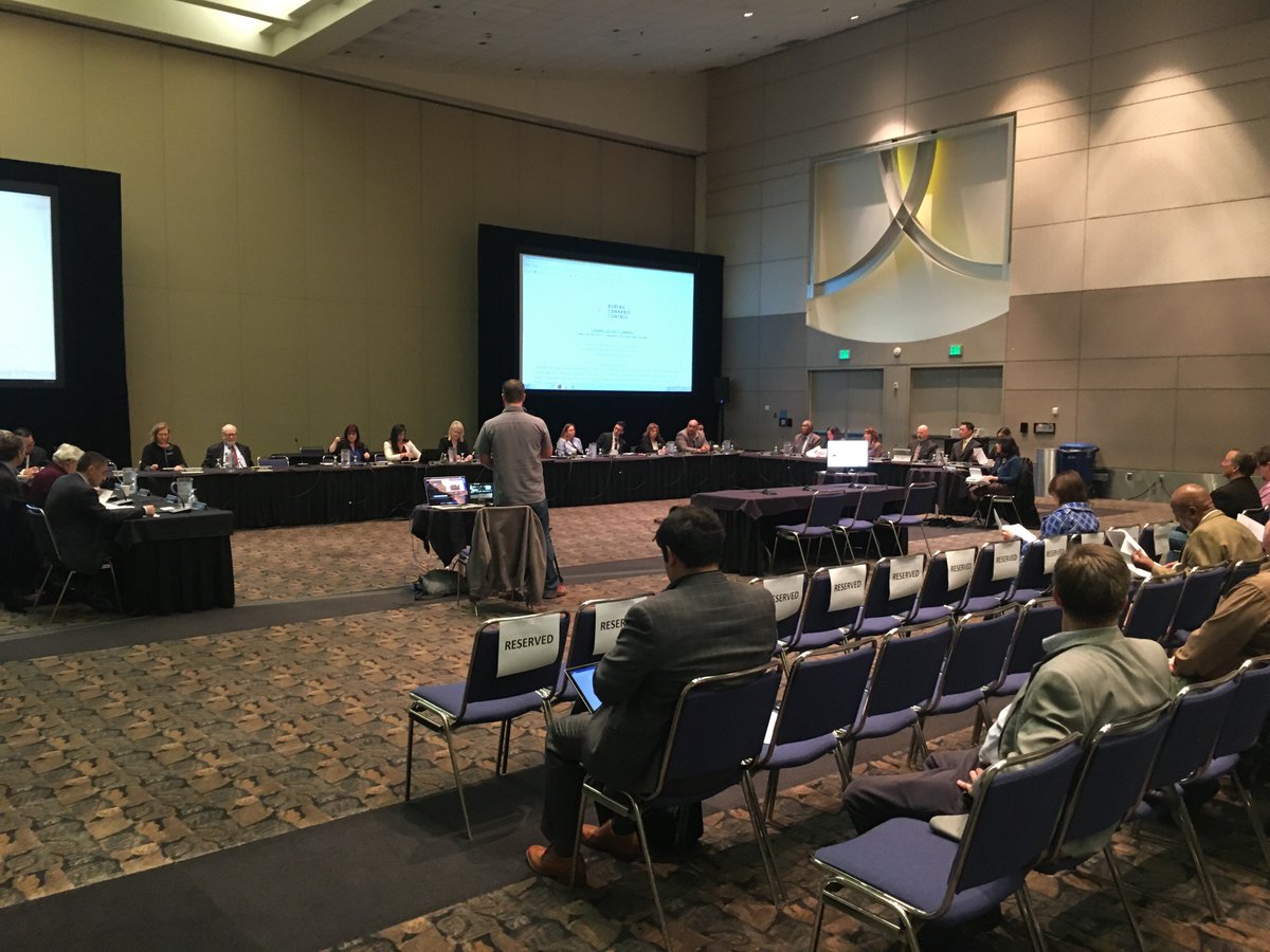 CAcannabisdept's tweet photo. Happy #Monday folks! In case you missed the announcement, the #Cannabis Advisory Committee will hold its next meeting on Thursday, May 17, at the Hilton Oakland Airport Hotel. We hope to see you at the meeting in #Oakland later this month! 

https://t.co/7CLLGqtSXV https://t.co/BKbuF1WxKd