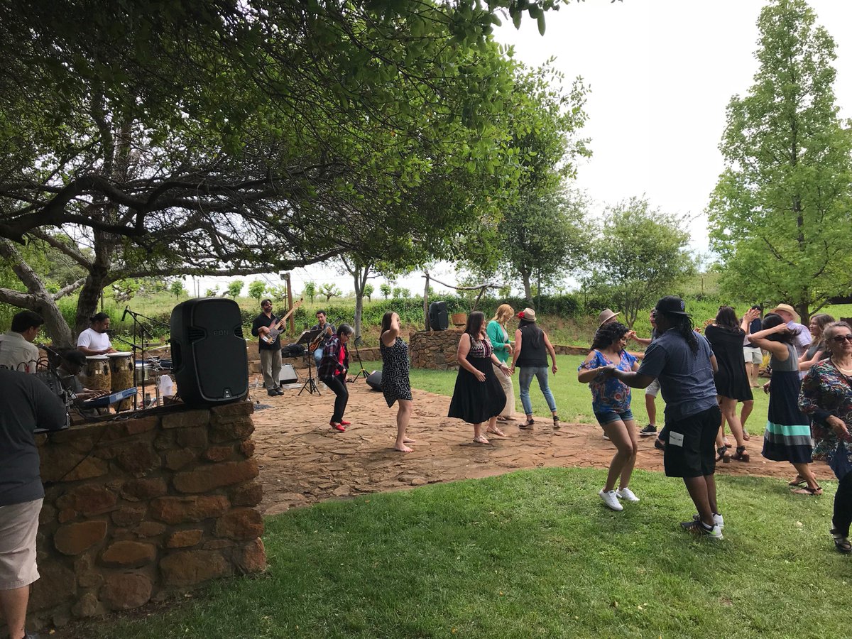 BorjonWinery's tweet photo. We would like to send a special thank you to all of those who had a chance to make it to Vino En Mayo. It was another memorable event and we can't wait for next year! Thank you!
#borjonwinery #borjon #event #mexicanfood #vino #redwine #amadorwine #livemusic https://t.co/NrypG4CUQA