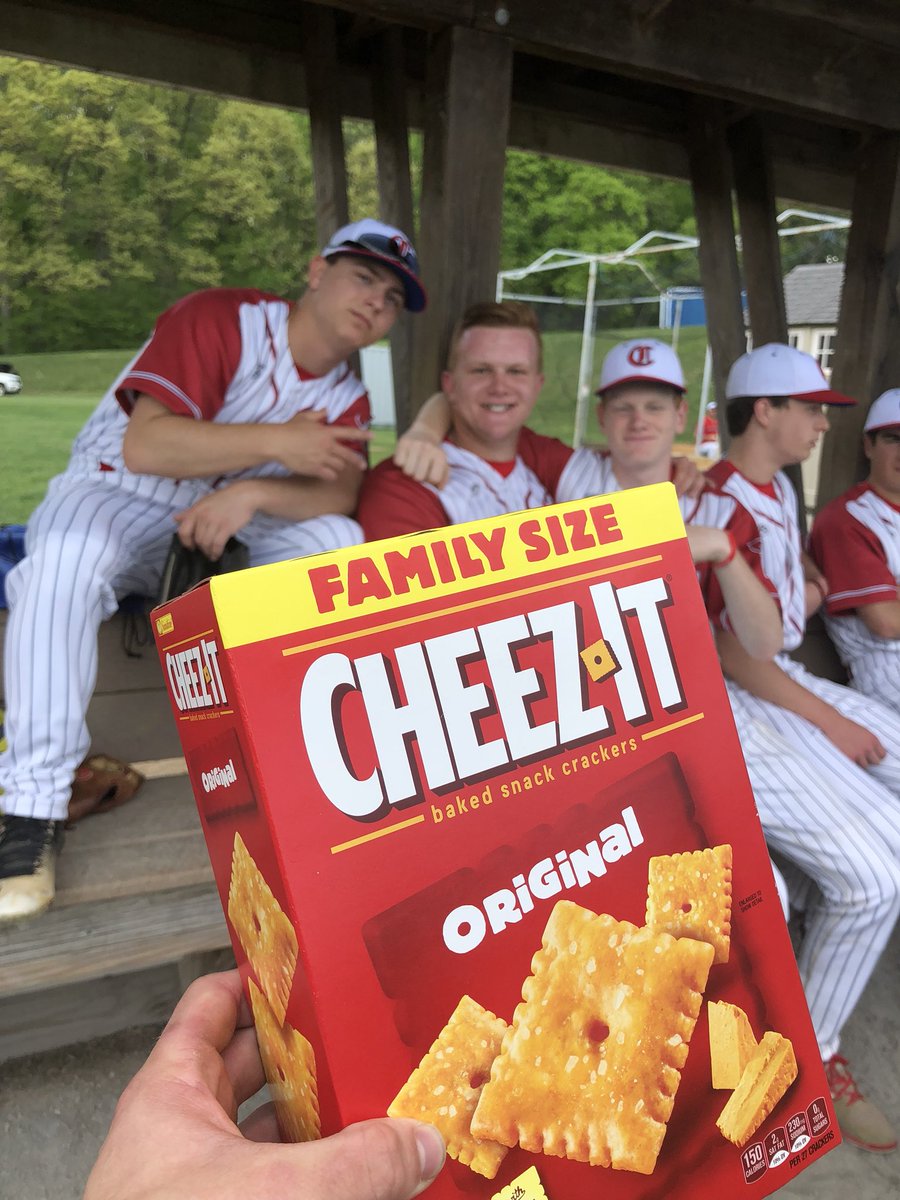 CHS Baseball Bench tweet media