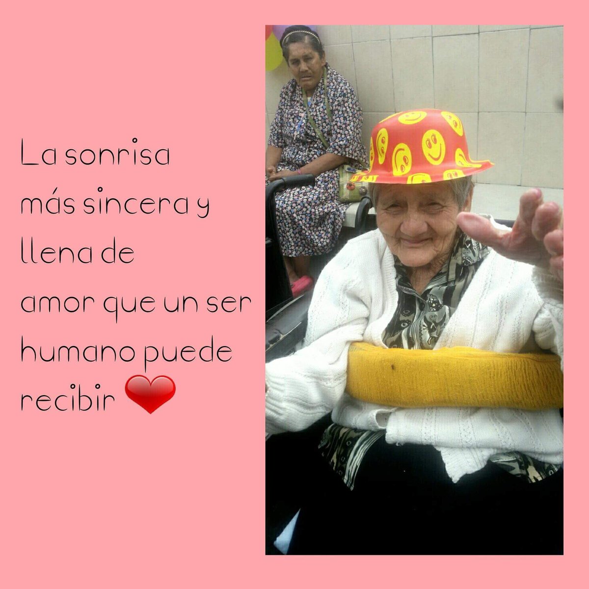 corazonenlaman1's tweet photo. Una sonrisa dice mas que mil palabras ❤️
#losdebuencorazonsomosmas 
#FaccomUMG https://t.co/yY5XxQQUan