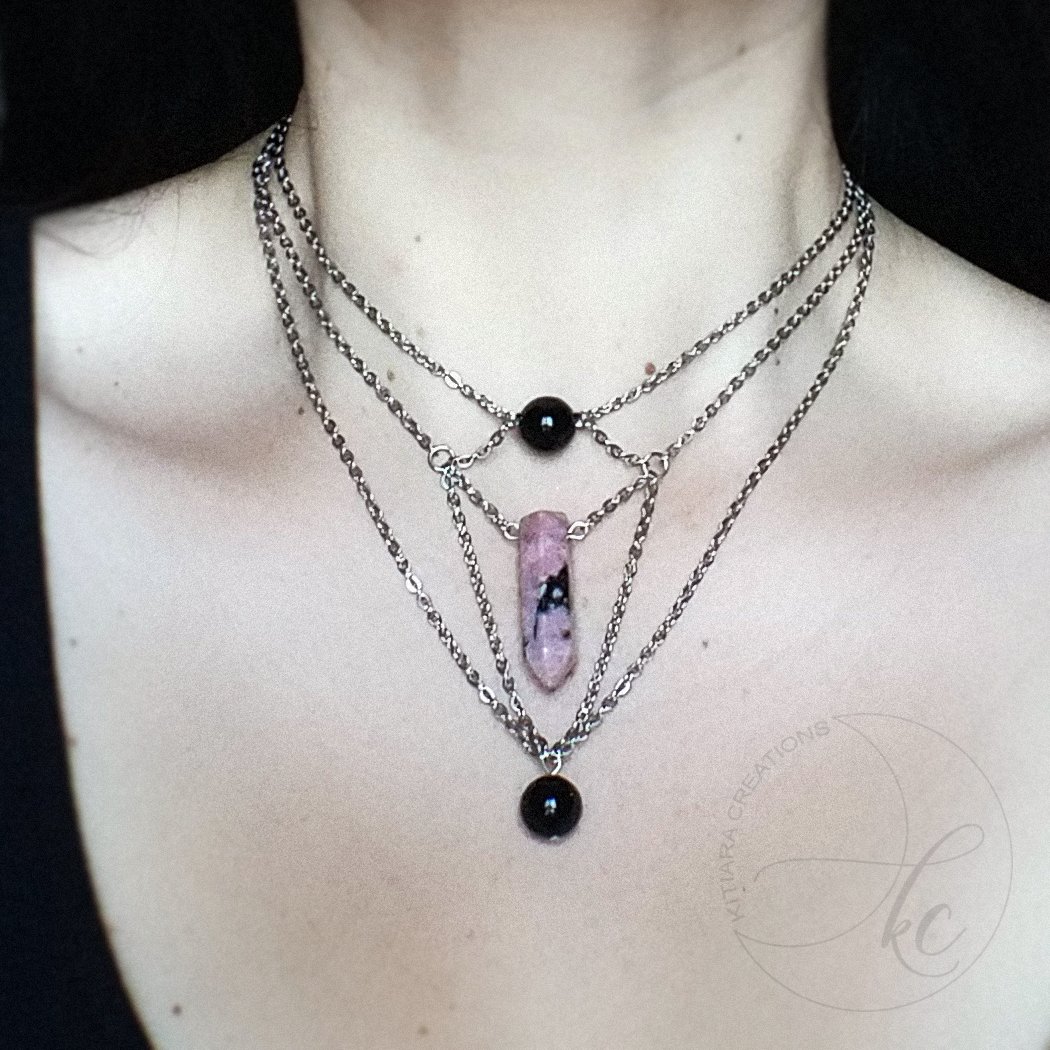 Miranda_Aileen_'s tweet photo. Today's Creations! Follow me on Instagram to see more. :) https://t.co/LTT2VEDAdk @HandmadeRT #retweet #necklaces #jewelrylovers #jewelryoftheday #designer #kitiaracreations #crystalpoints #crystals #witches #witchy #artistontwitter #jewelryaddict https://t.co/NYOKu2SSjz
