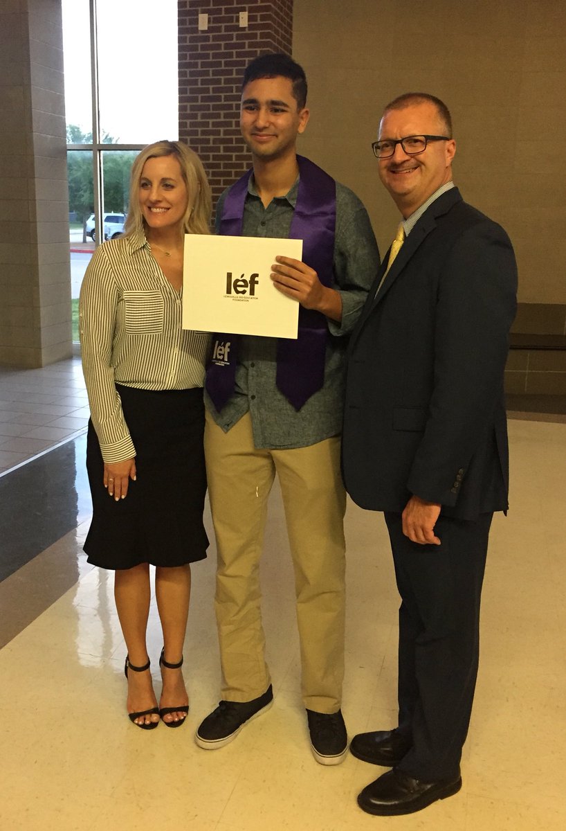 bbmsbronco's tweet photo. The First Ever Linda Holman Student Legacy Scholarship Presentation at LEF Scholarship Night! Congratulations Ashwin K! #LISDCulture #LEFAwards https://t.co/JBZIDGcEAT