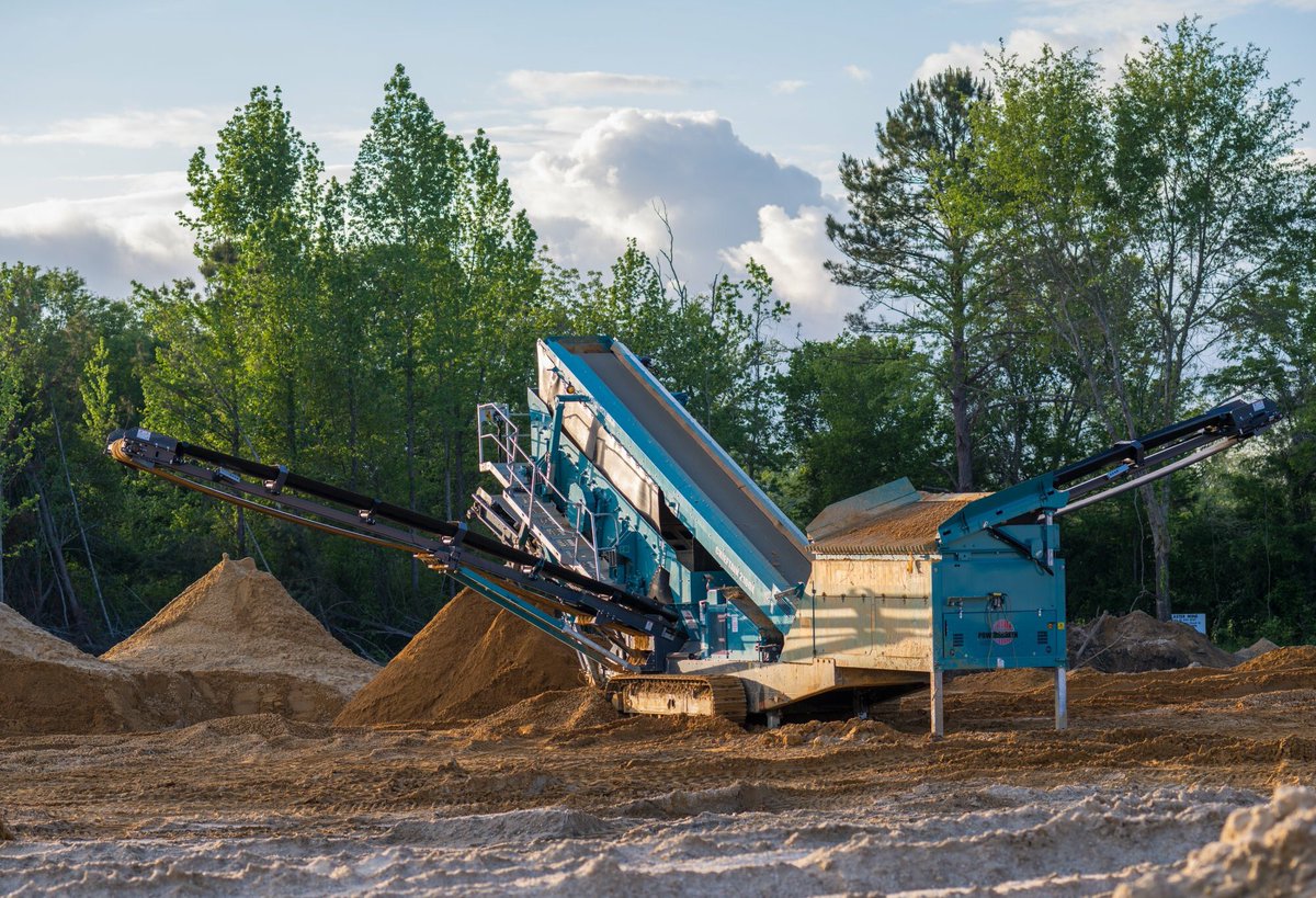 PowerscreenCS's tweet photo. @Powerscreen Chieftain 2100 Track Screen 20x5 Screening area in S&G app. #summerishere #screeningit #rise #powerscreen @ACCoalter @rockanddirt @AsphaltKY @AggMiningToday @machinerytrader @PowerscreenBill 1-800-227-0534 https://t.co/w9yk7wr5ZV