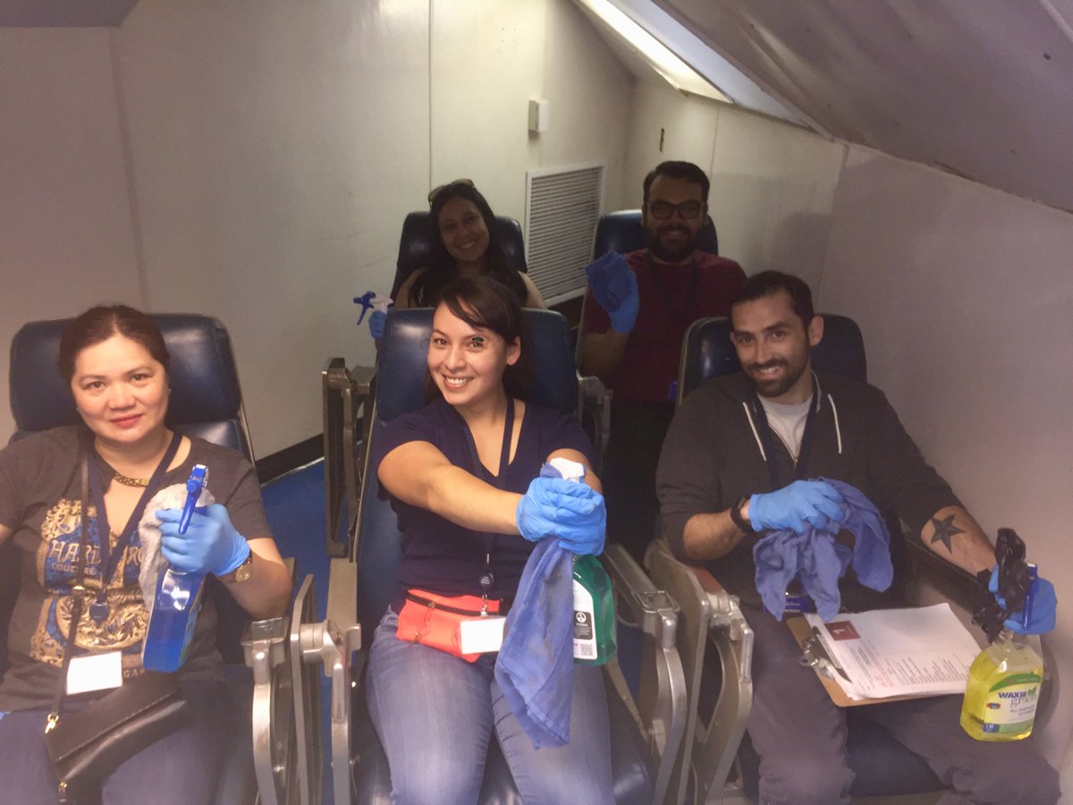_IgniteDigital_'s tweet photo. Everybody can be great, because anyone can serve. It isn’t about how much we give, but how much love we put into giving! And we have a lot of love to give to the @ussmidwaymuseum
#AtlasGivingBack #AtlasExecutive https://t.co/4pO9YYoecO