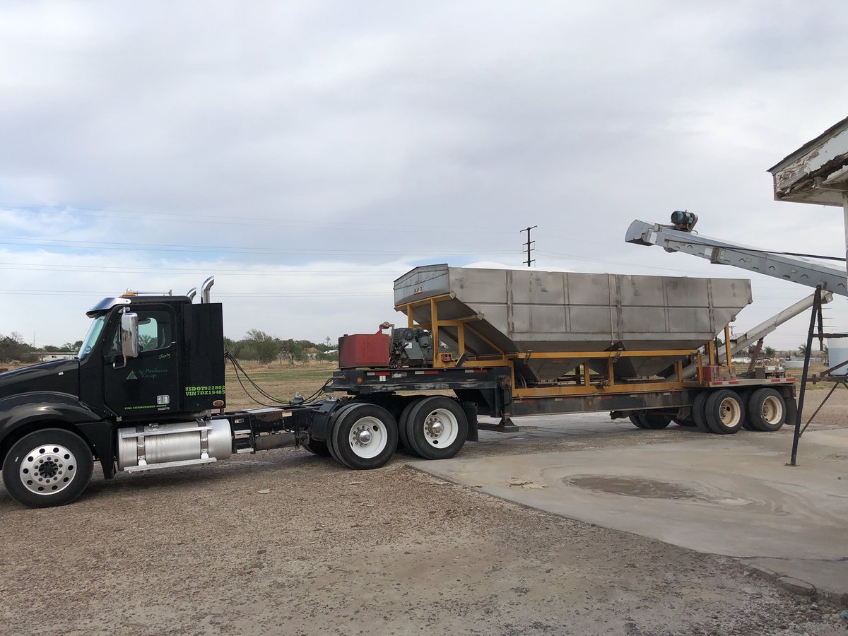 TheRealDMcQueen's tweet photo. Getting ready for a full day tomorrow! @ag_producers https://t.co/IubWBmDupV