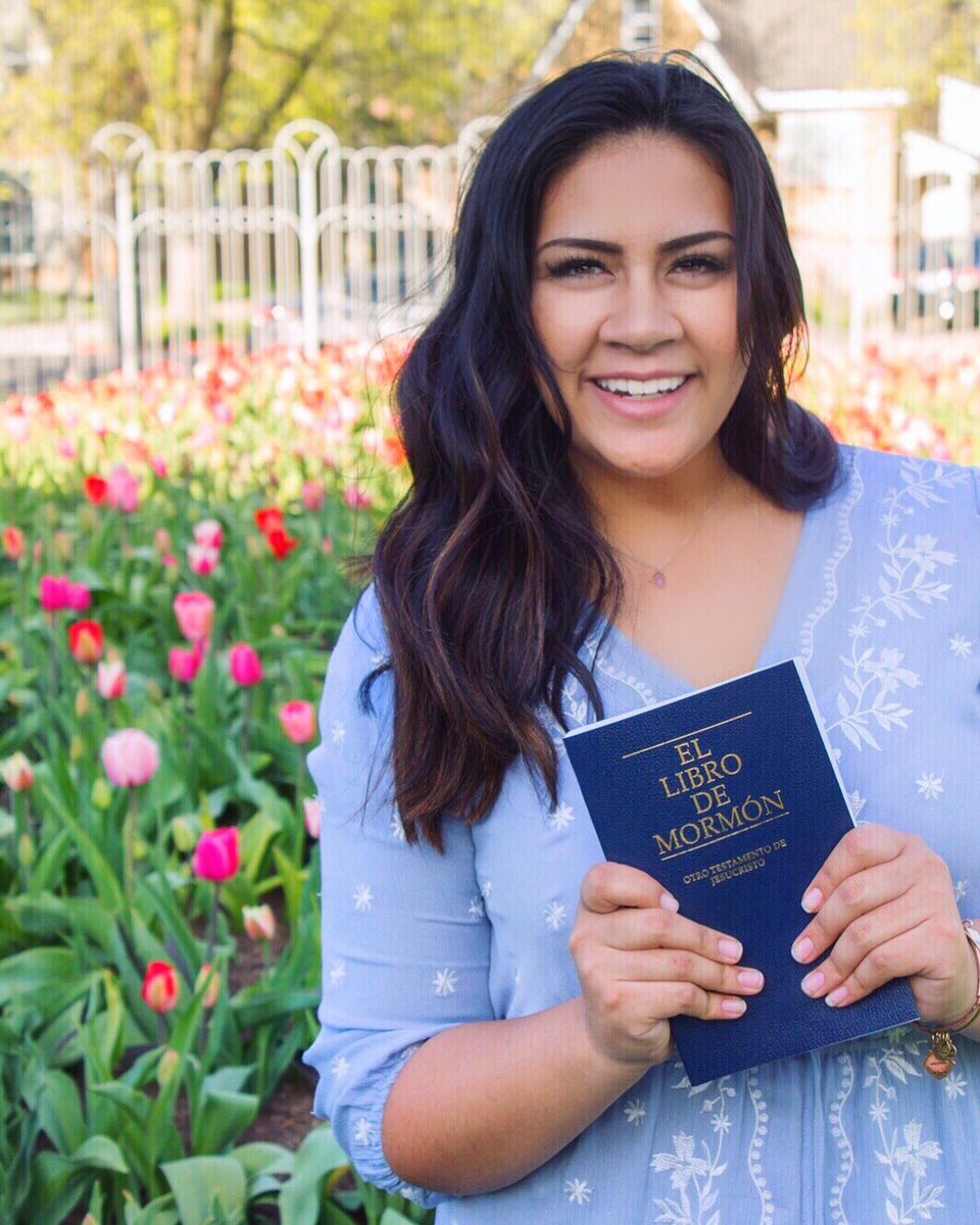 peachylilscone's tweet image. Here’s a missionary pic for your Monday! #44Days