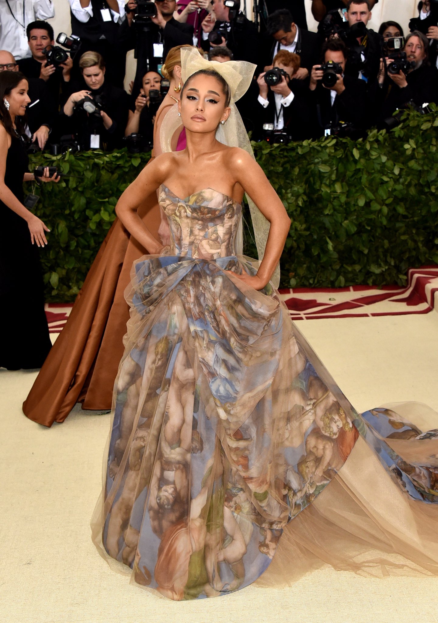 Ariana grande met 2025 gala dress 2019