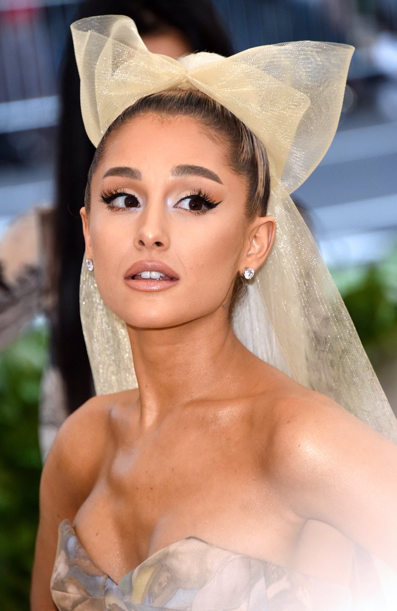 Met Gala 2019 On Twitter Ariana Grande Metgala