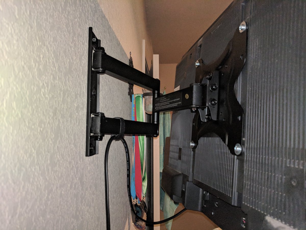 johnoodle's tweet image. @strenuouslifeco Living the strenuous life: class for work until noon, Backyard Chef badge work, and installed my wall mount for my TV in the bedroom. Now on to work overnight #StrenuousNurse #Class006