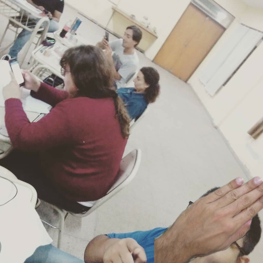 PedroMorales365's tweet photo. #LeoNoExistis https://t.co/DQLBNLSrCF