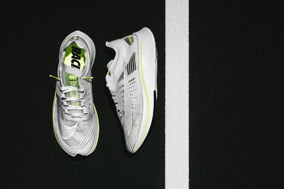 zoom fly sp volt glow