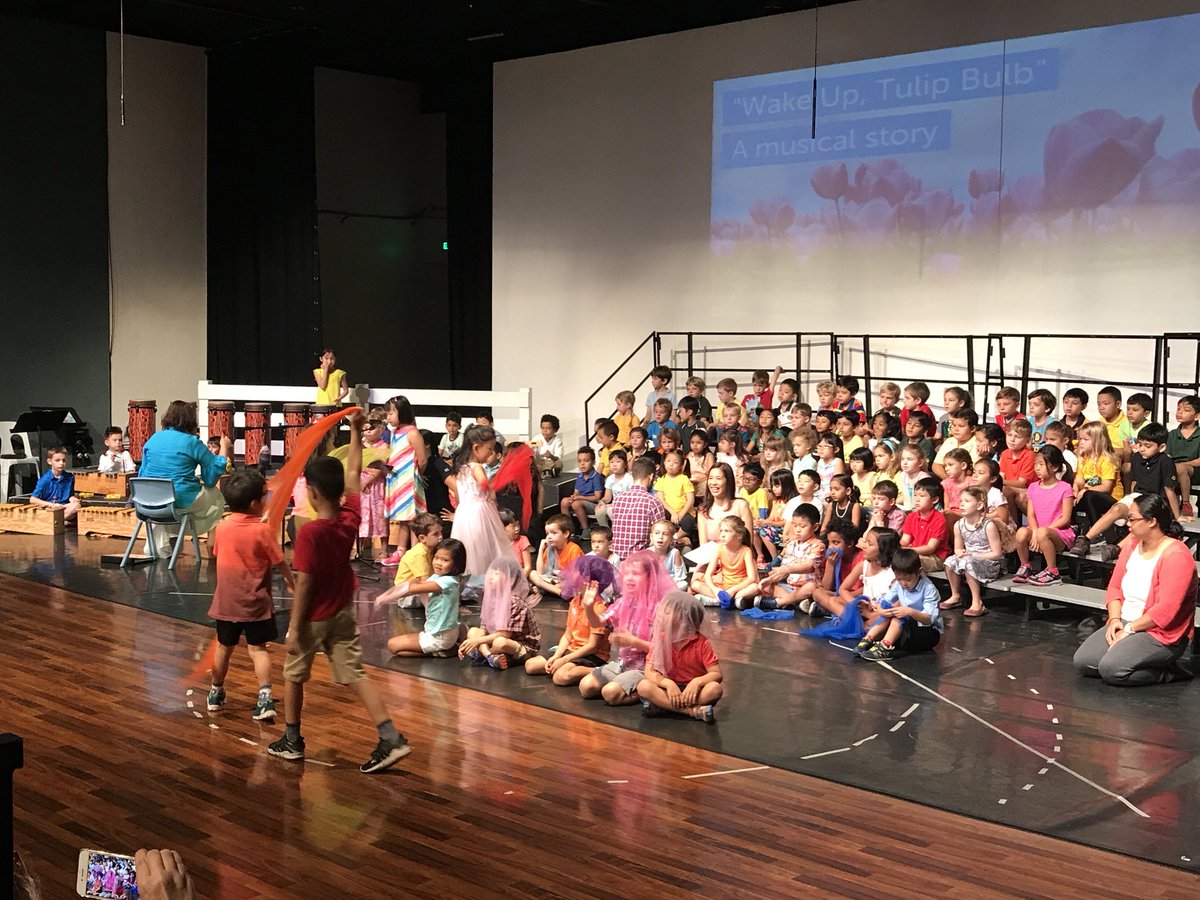 LearningCoISM's tweet image. Kindergarten Concert @LearningES @foleynism