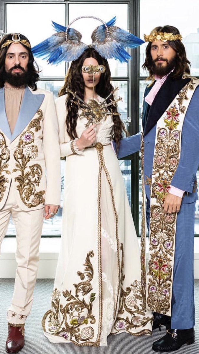 callmekamel's tweet image. Queen of Christianity @LanaDelRey #MetGala