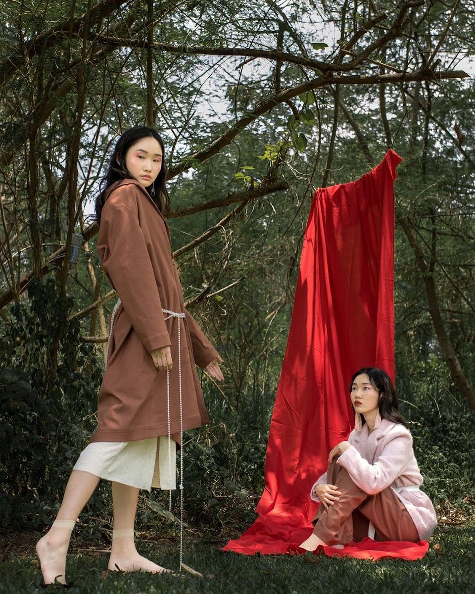 BasicModels's tweet image. Featured on @salysemagazine
---
Models: Kaci (@kacibeh) Yitong (@dorrit_yitong)Photography: @eugeneegumpp Styling: @unrulymisfitAssistant: @chicdonuts Makeup: @nix96er