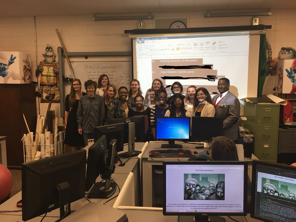 erinjurisich's tweet photo. Today a great group of lady pirates was recognized by @SwansboroHS &amp; @OnslowSchools leaders for their participation in GirlsGo @CyberStartUS 💻 We’re honored @artisaned was able to visit &amp; inspire these young women to continue working hard in their exploration of IT! #onslowdlt https://t.co/fmmmp5JrBT