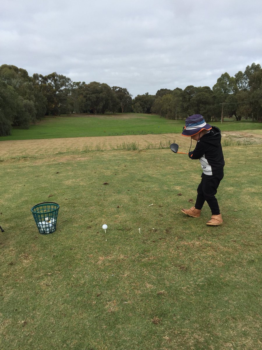 Practice session with the little guy. #heshooked #flagstaffhillgolfclub#golefties