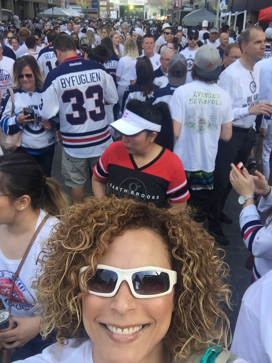 Nicole Foster tweet media