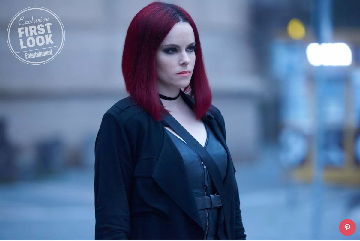 Jennifer Goines is going to slay us all, I can already tell. #12Monkeys

ew.com/tv/2018/05/07/…