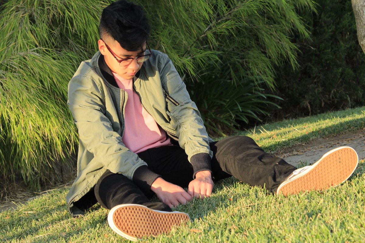 forestwoods19's tweet photo. Mixtape soon ➡️ (photoshoot part 1) #mixtape2018 cred: @__auhsoj https://t.co/iMLl2acxeg