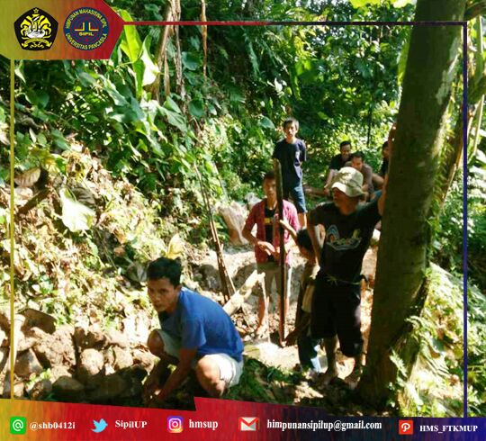 [PENGABDIAN MASYARAKAT] "Ilmu Sipil Bangun Desa"
Saat ini pengabdian masyarakat yang ada di desa Lewiliang berlangsung dari tanggal 30 april 2018 progres pengerjaannya sudah  pemasangan pipa dari mata air ke bak control, pembuatan bak control, pembuatan bak tampungan musholla