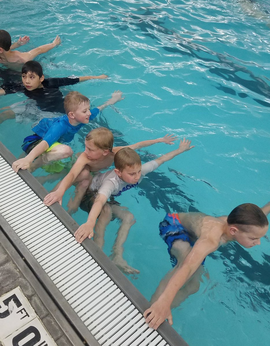 Eckergrade3's tweet photo. Our first day of swimming lessons at the @HuntingtonYMCA 🏊😄 https://t.co/BjQZGRDoR4
