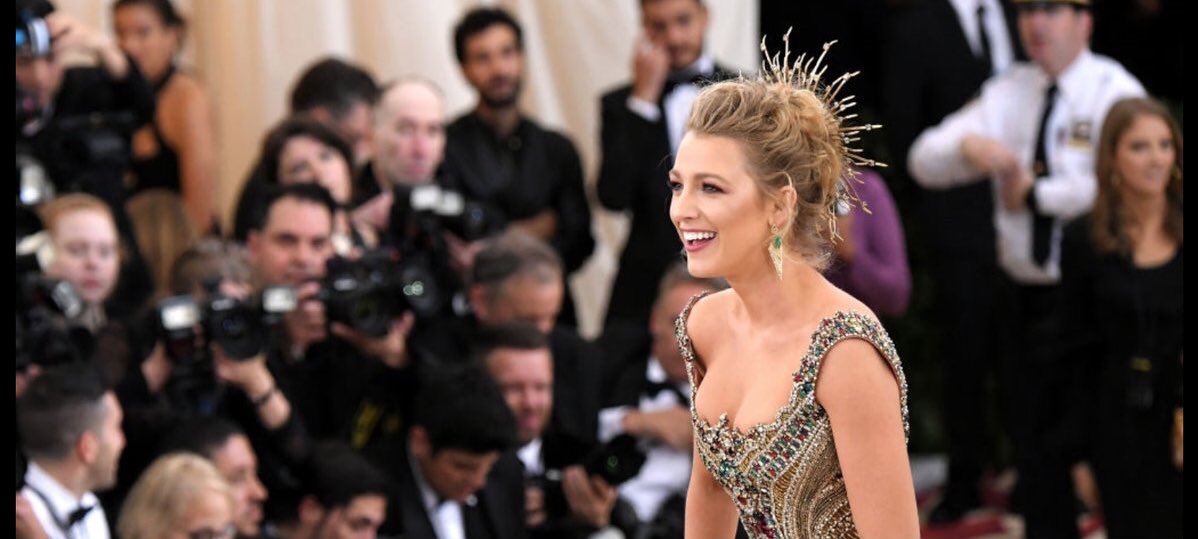 StiviDeTivi's tweet photo. Ya llegó #BlakeLively al #MetGala todas las demás ya se pueden ir a su casa, ¡Gracias por participar! https://t.co/ibIrpQGCMd