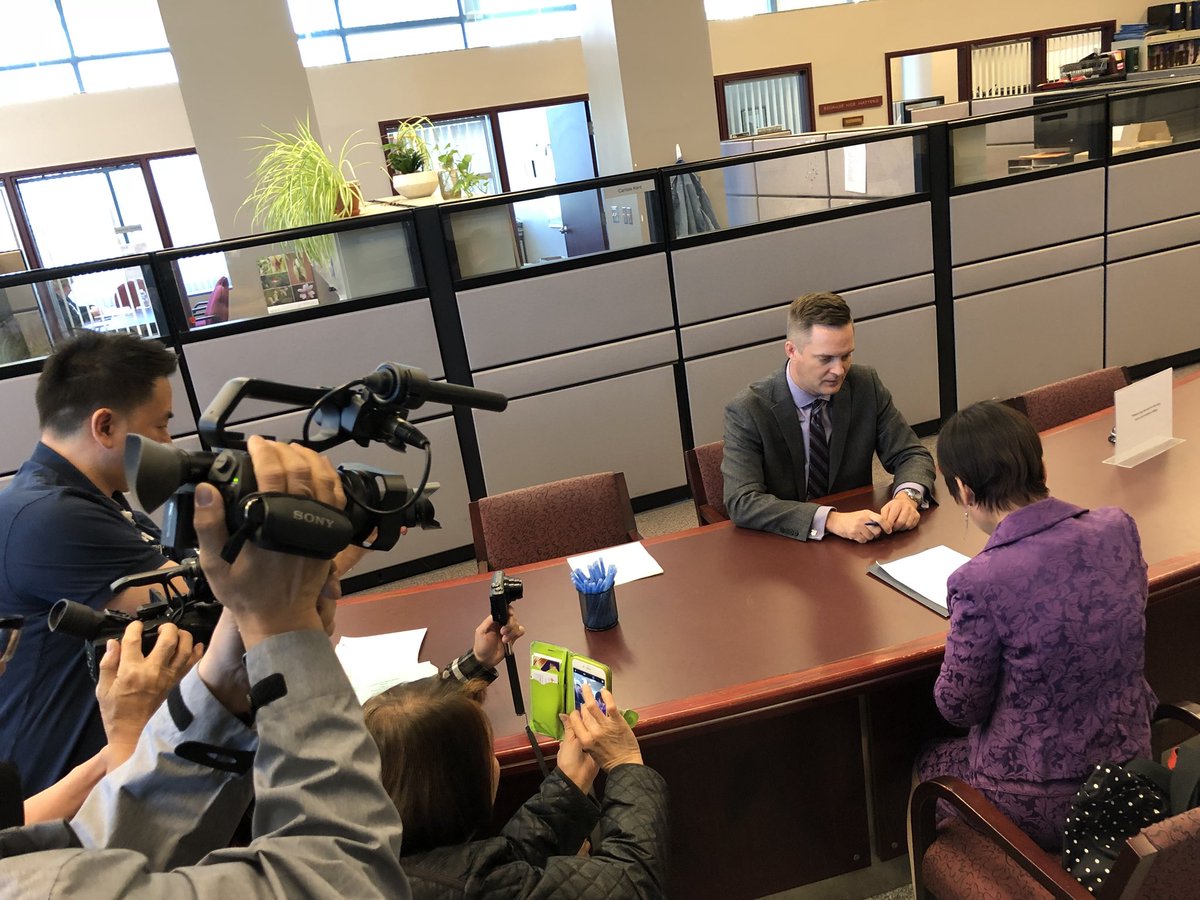 CarsonHoCanada's tweet photo. ”From Education To Municipal•Promoting Excellence“ Carol Chan-running for York Region Richmond Hill Regional Councillor “从教育走进市政•卓越拓展、推向未来 ”  陈焕玲参選约克区烈治文山市区域议员。 https://t.co/m3MHuV8JQX