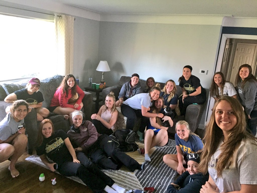 MillerCat00's tweet image. Best. Evening. Ever. #fwiends