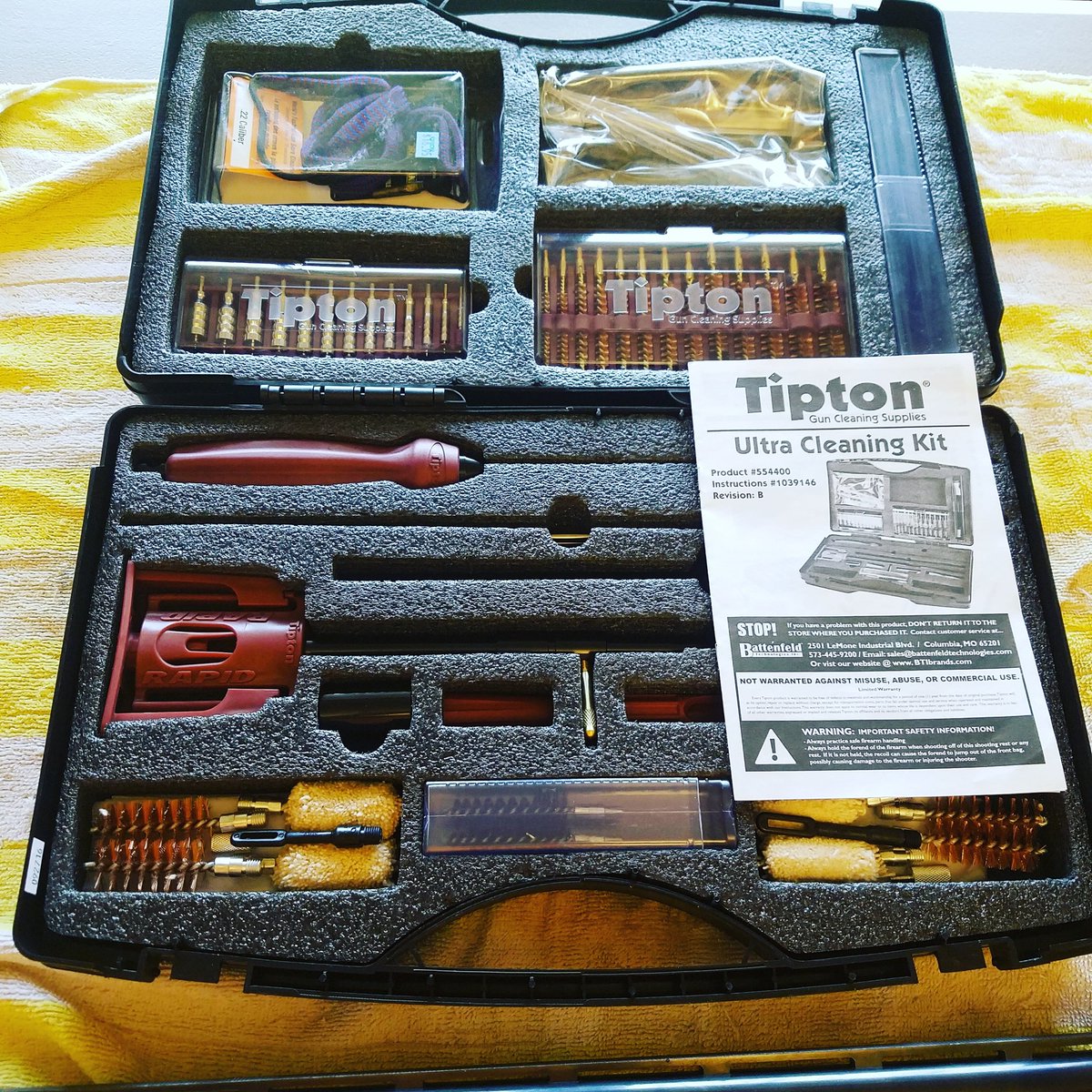 Mil_HandF's tweet image. The tipton gun cleaning kit really has it all. If you are interested here is a link #Huntchat amzn.to/2IjDTTl glad i had it today.
