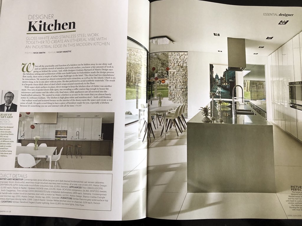 alexcrabtreepr's tweet photo. Thanks so much to @EKBBMAG for the fabulous 6 page feature on @matrixkitchens ! It was such a stunning kitchen to both style (myself) and photograph (@nicksmithphoto) Fabulous house! And fabulous contemporary kitchen design ! #contemporarykitchens #kitchenpr#kitchendesign https://t.co/wvjlPPWQ2z
