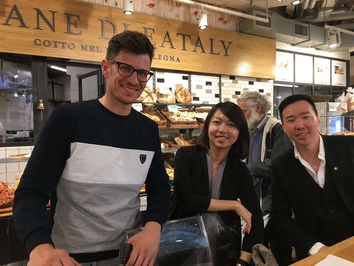 Exploring the future of good food and visions of #FoodIntegrity in #Milan. Besides presenting at #SaC18, #OriginTrail and <a href="/bitsxbites/">Bits x Bites</a> teams have visited <a href="/Coopitalia/">Coop Italia</a>’s supermarket of the future and enjoyed a fresh bite at <a href="/EatalyIT/">Eataly</a>.