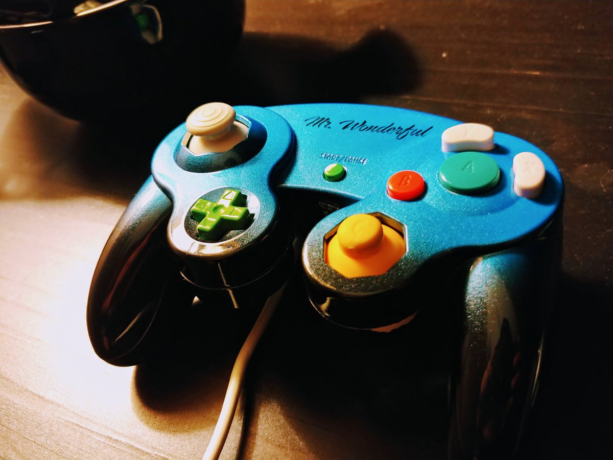 MrWonderful805's tweet image. Shoutouts to the bae @n3zModGod for the amazing work on my controller. You need to feel it to believe it people. Seriously. His Yoshi is also becoming scary 💪🏾 #ModGod