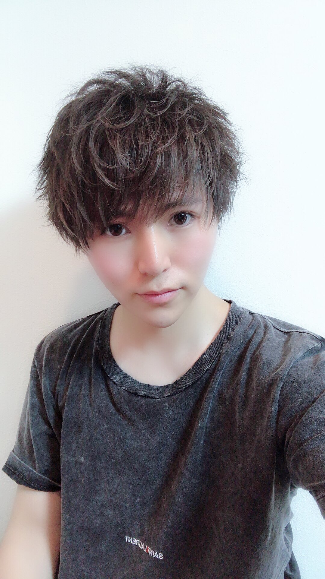 もるさん On Twitter 今の髪の長さ知りたいです というコメントが多かったので 中村トメ吉による 校則ok 爽やかマッシュ 耳は出るように 襟足は暑くないように短くスッキリ 前髪は何もしてない状態で目にかからない程度 アイロンすると眉くらい
