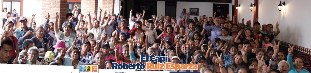 RUIZESPARZAO's tweet photo. Muchas gracias a mi amigo Carlos Guerrero que me invitó a convivir con sus vecinos de la Col. Guadalupe Hidalgo. 
Cuanto entusiasmo por qué juntos, haciendo equipo, mejoremos la Colonia 

#HagamosEquipo 🎽💙💯🤝✍🏻 https://t.co/kAETnNMGwp