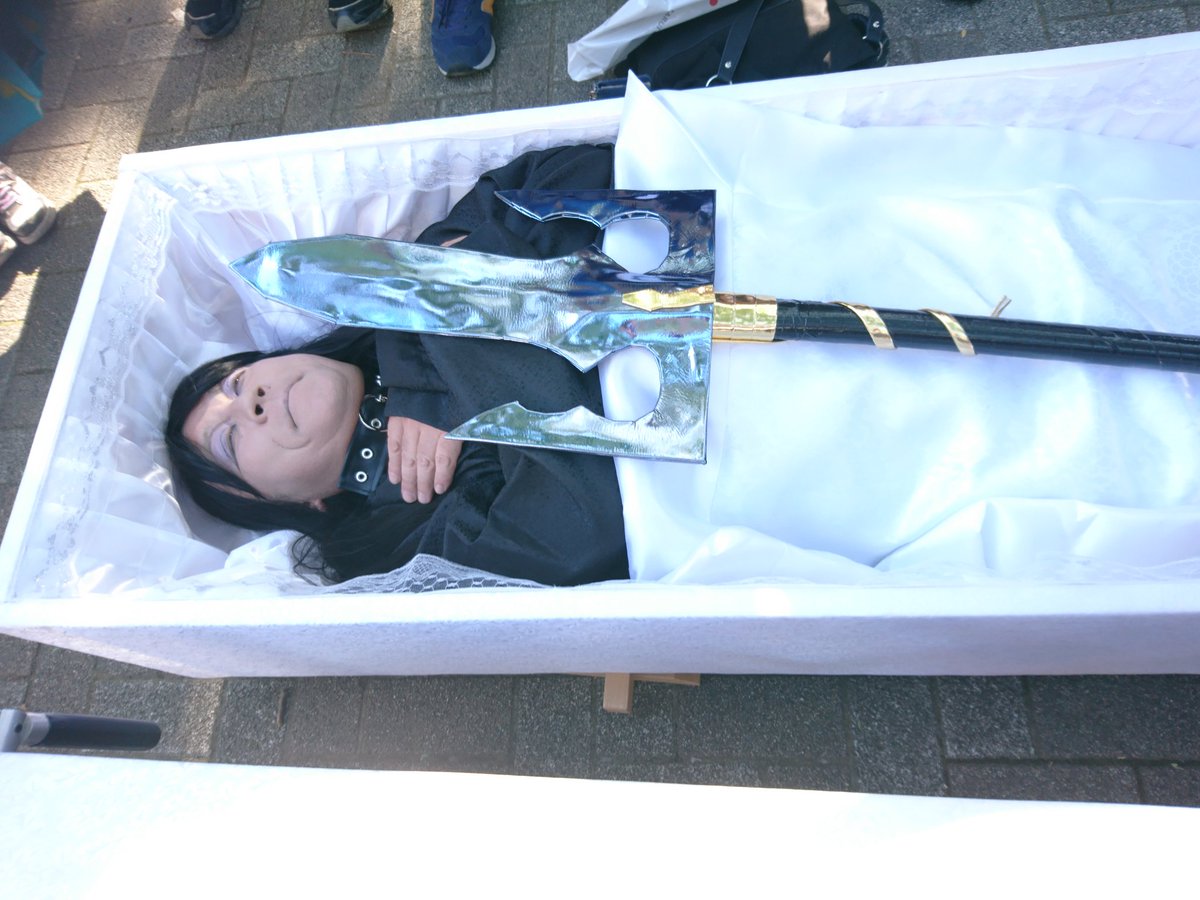 memory_rainbow's tweet photo. 納棺体験、模擬葬儀、貴重な体験だったと多くの感想をいただき大変嬉しく思います。平等に訪れるお別れのとき、ありがとうと伝えてほしい。今後も益々勢力的に活動を行っていきます。今回ご協賛いただきました団体様、またご参加いただいた全ての方へこの場を借りてお礼申し上げます。 https://t.co/fKj3V8JM3V
