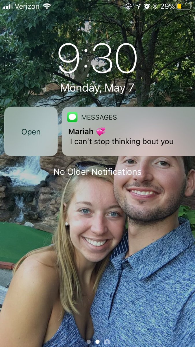 natedevalk's tweet photo. When you think your girlfriend finally says something nice.. think again #Beyonce is life https://t.co/lHzIbg0tTq