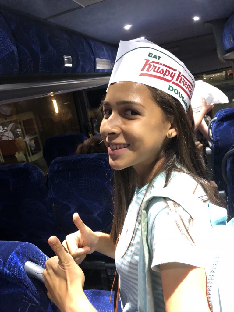 HSHistoryBytes's tweet photo. Shoutout 🎉 to @krispykreme for making a great &amp; memorable trip for students in Tallahassee for #FHD2018 Service with a smile when a charter bus pulls in for Hot&amp;Fresh @PascoSocStudies https://t.co/RRu8ZdZyVf