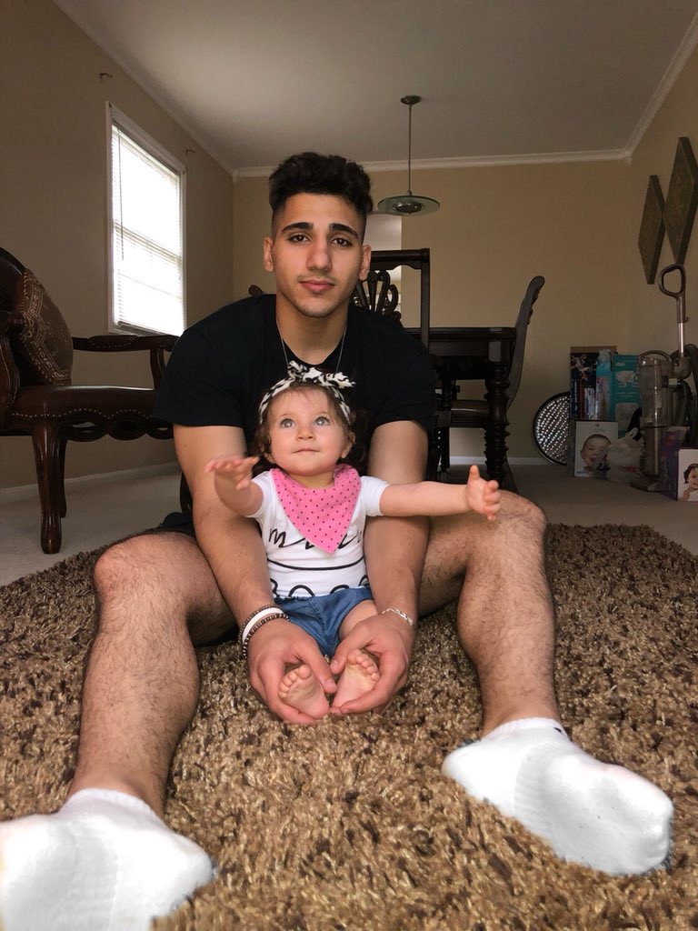 itsmoon_13's tweet photo. lil princess loves to dance 👑❤️ https://t.co/SxeDizAFha