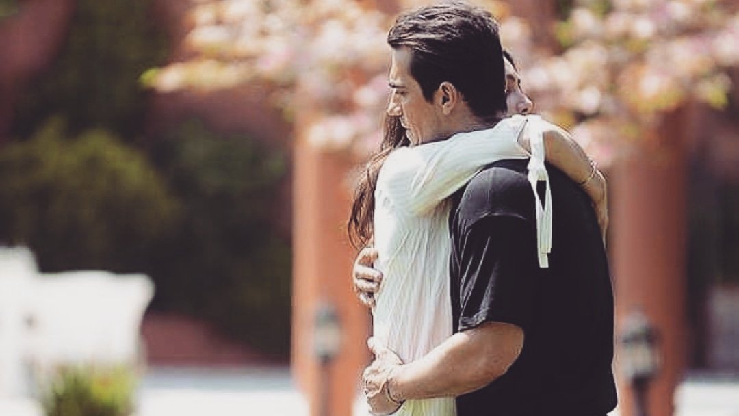 "You make my life complete..." ❤

#SiyahBeyazAşk #AsFer #BirceAkalay #İbrahimÇelikkol #AslıAslan #FerhatAslan #BanaKalDe #AsFerBitmez