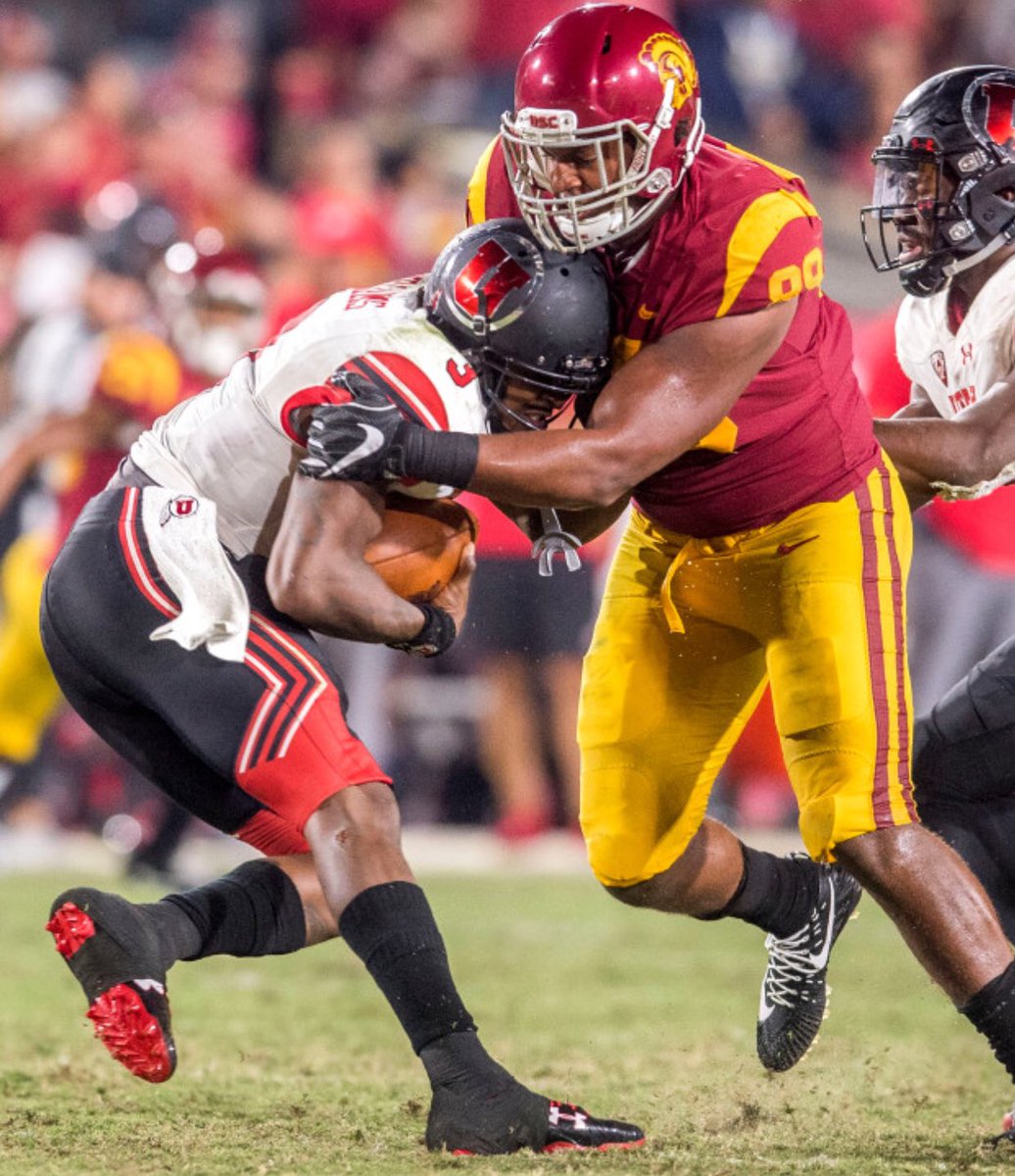 JamarSekona's tweet photo. Blessings on Blessings... I can’t explain the feelings and how grateful I am for the Offer!!! All glory to God and all he has done for me and put me through, I wanna thank @kearycolbery @BryanEllisSC @CoachJNansenUSC and @USCCoachHelton #Fighton #Trojans #TrustinGod https://t.co/U45l9k55r7