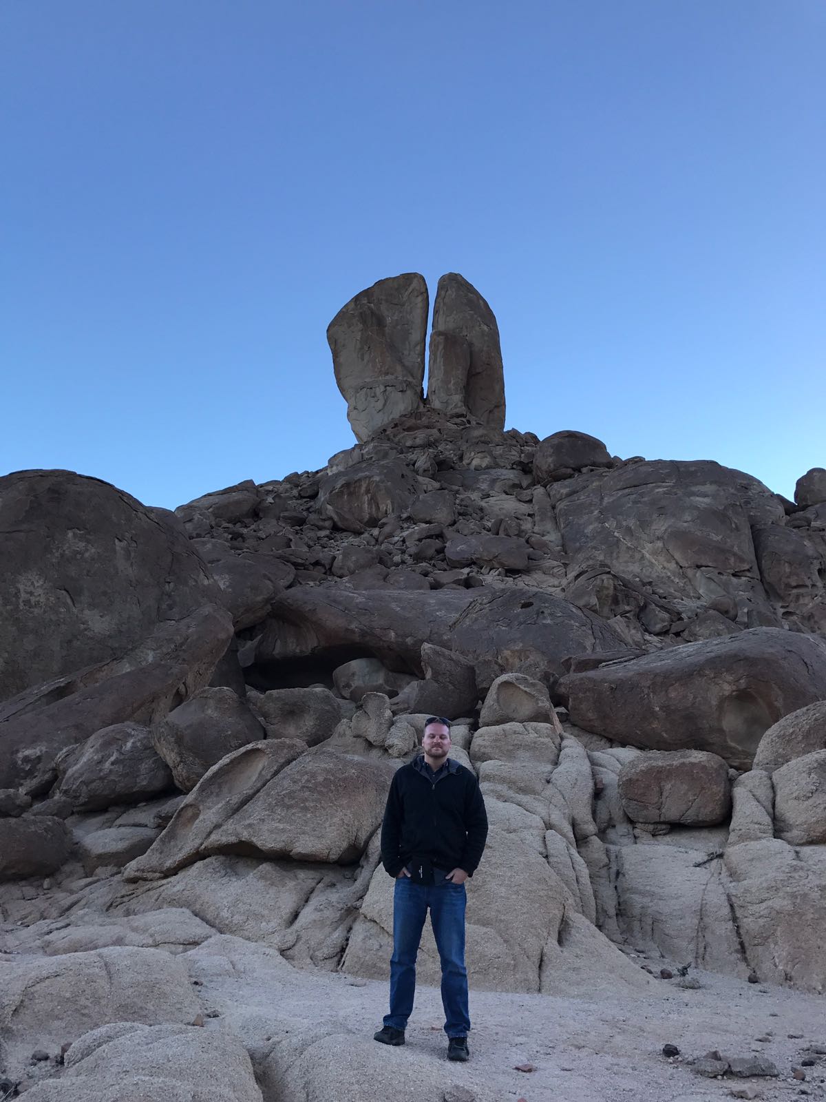 Ryan Mauro on Twitter RARE PHOTO 2 This split rock is 