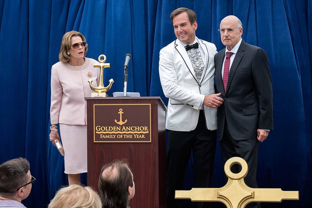 faxmusik's tweet photo. Soy muy, muy feliz. 
#thatwasafreebie #her? #imadeahugemistake #votebluth 
@arresteddev https://t.co/Fc5DhTE3i5