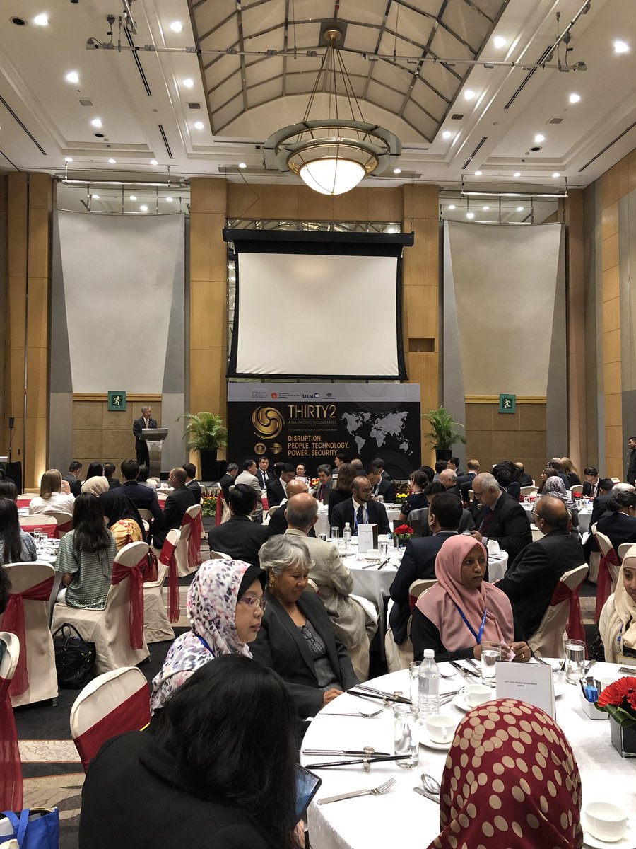 ISIS_MY's tweet photo. We now break for lunch, hosted by the Embassy of Japan in Malaysia. #32APR https://t.co/0Wr32aGDQj